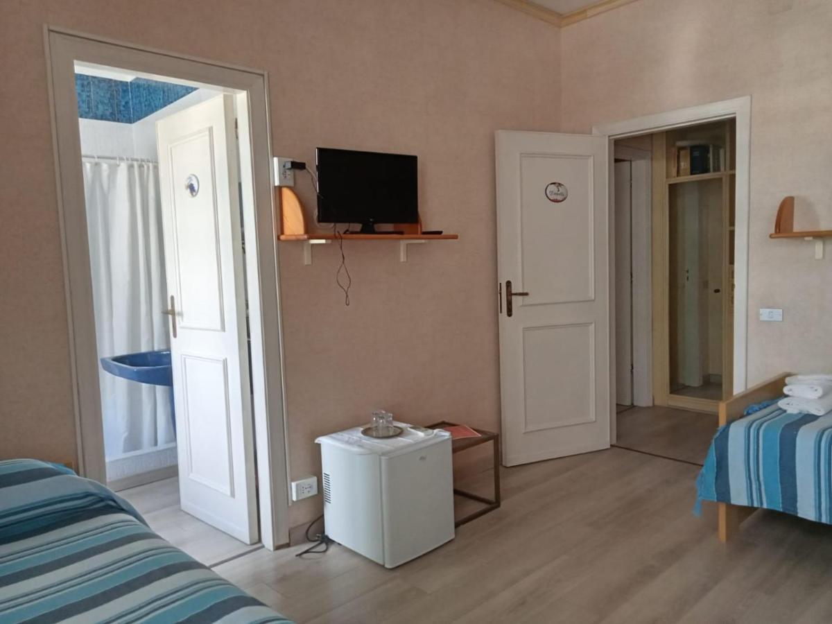 Parco Termale Tropical Bed & Breakfast Ischia Island Exterior photo